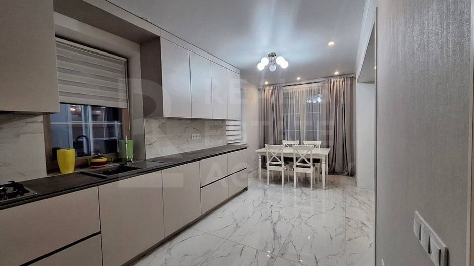 Chirie, casă, 3 nivele, str. Anton Crihan, Centru - Poză 6