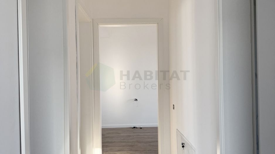 Vila individuala 5 camere Tunari - Poză 15