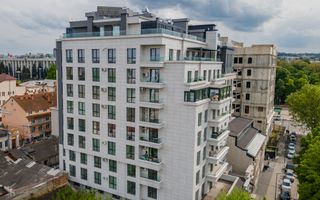 Vânzare, apartament, 2 odăi + living, str. Tricolorului, Centru - Poză 33