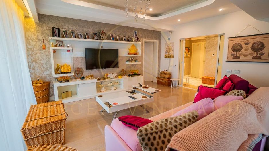 Statiune Mamaia - Summerland - Apartament cu vedere frontala la mare si lac. - Poză 3