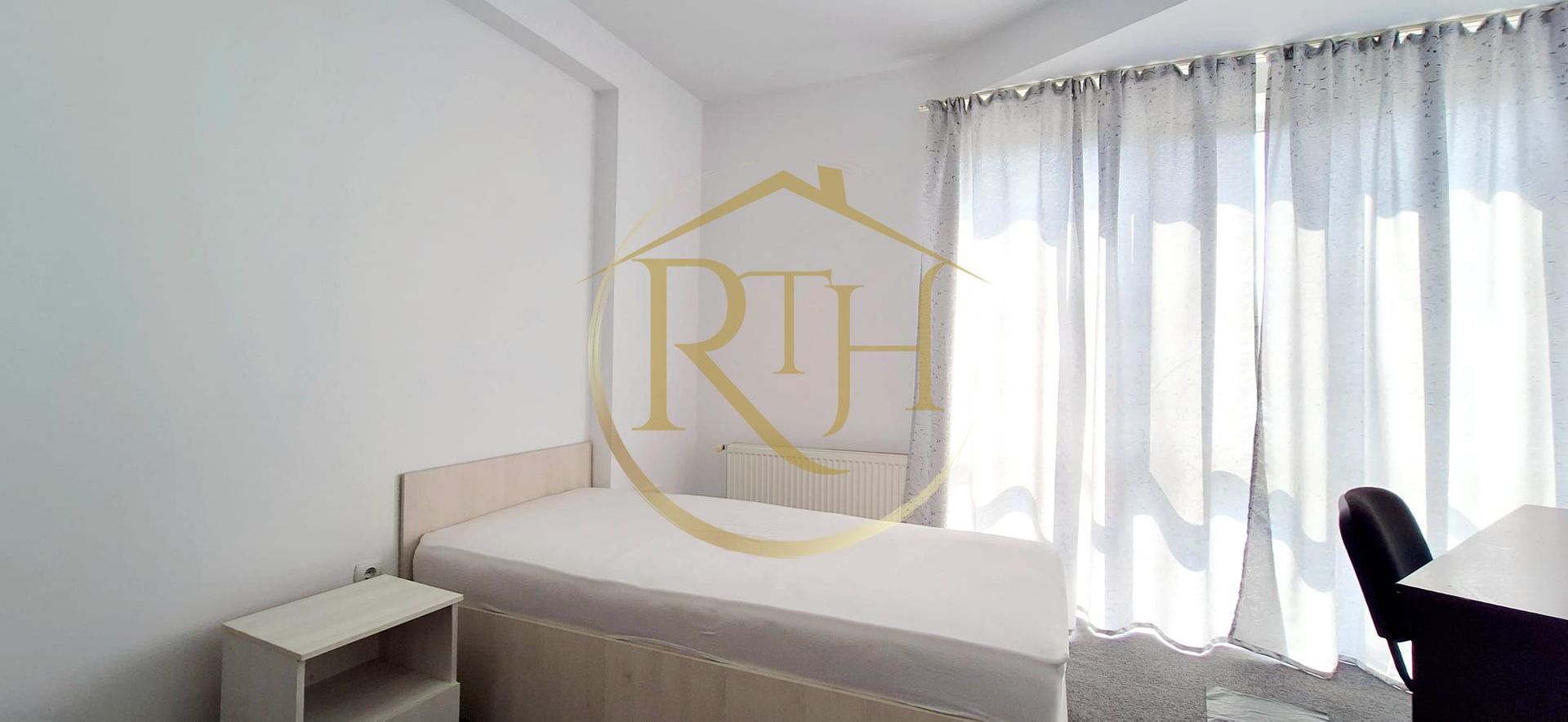 Oferim spre inchiriere apartamente cu 1 camera in zona Complex Studentesc - Poză 1