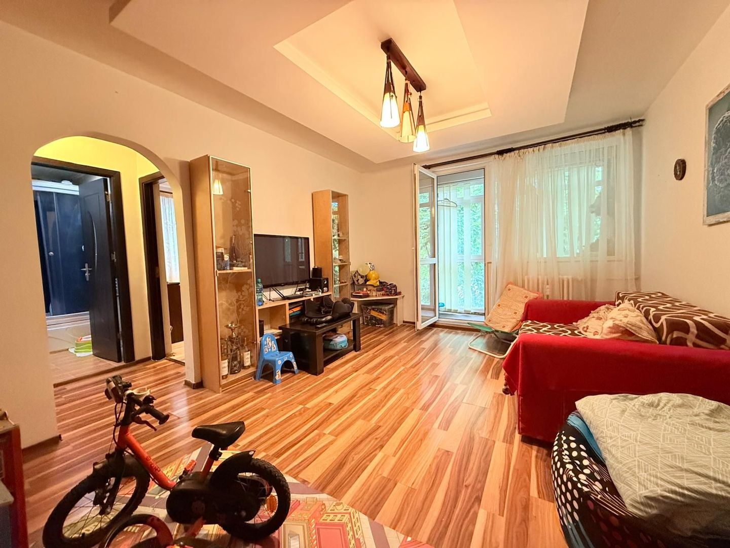 Apartament 2 camere renovat | 50 m Metrou Romancierilor | Etaj 3/10 - Poză 1