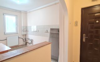 Apartament 2 camere Tractorul - Poză 5
