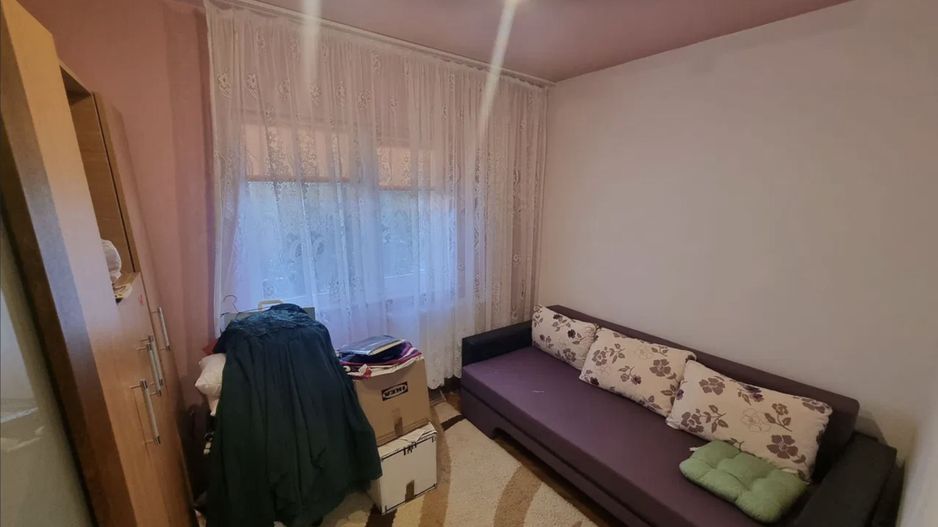 Apartament 3 camere de vânzare –Casa de Cultură - Centrala pe gaze - Poză 1