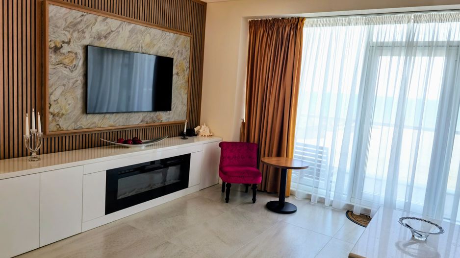 Apartament de lux cu 3 camere în Resort White Sea – Mamaia Nord - Pe malul marii - Poză 3