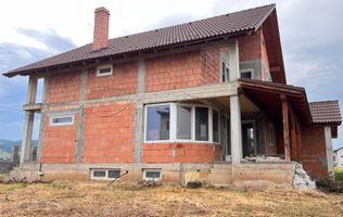 Casa | 250 mpu | SEMIFINISATA | Zona Micesti