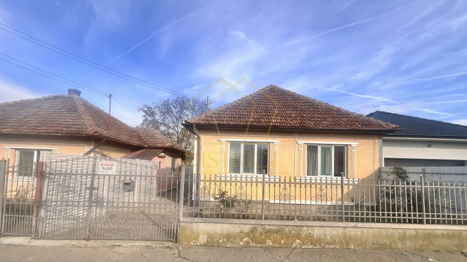 Casă individuală pe parter cu garaj I comision 0% I Carei - Poză 1