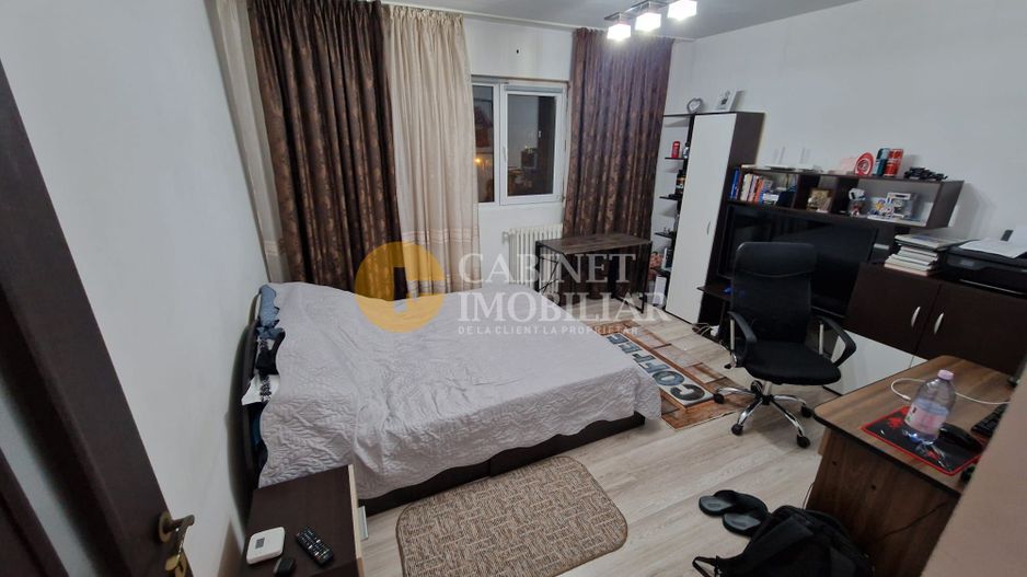 2 Camere Decomandat, etaj intermediar, mobilat/utilat-Zona Alexandru cel Bun - Poză 1