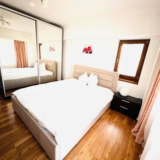 Apartament cochet cu 2 camere și vedere panoramică spre Palatul Parlamentului - Poză 3