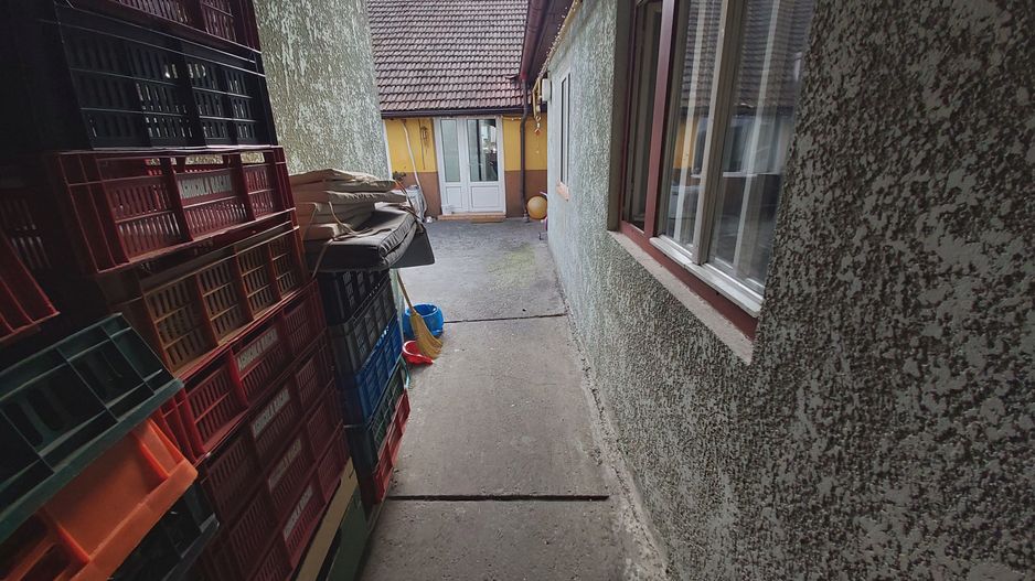 IMOBIL DE LOCUIT SI SPATIU COMERCIAL IN ZONA MEHALA -CETATII - Poză 11