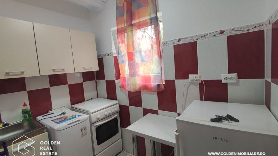 Garsoniera tip studio cu design modern, zona Intim - Poză 3