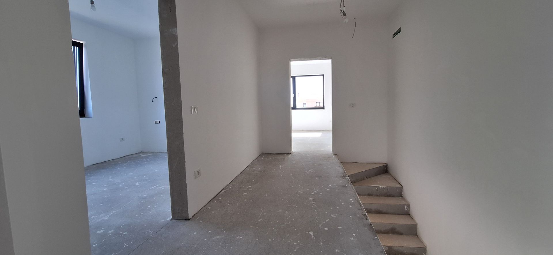 Duplex modern P+E cu 4 camere - Poză 21