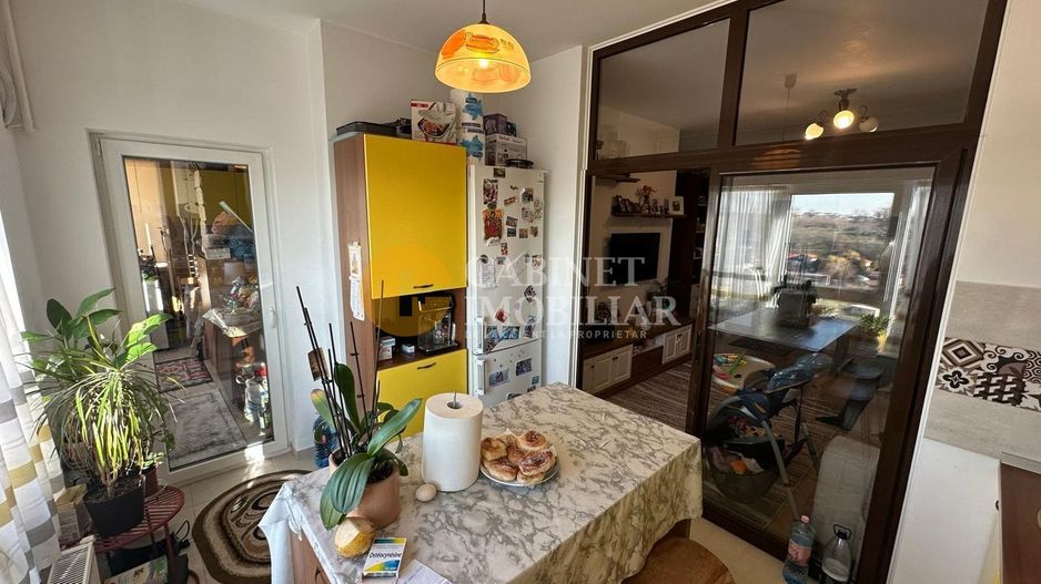 Apartament 3 camere DECOMANDAT - PACURARI - Poză 5
