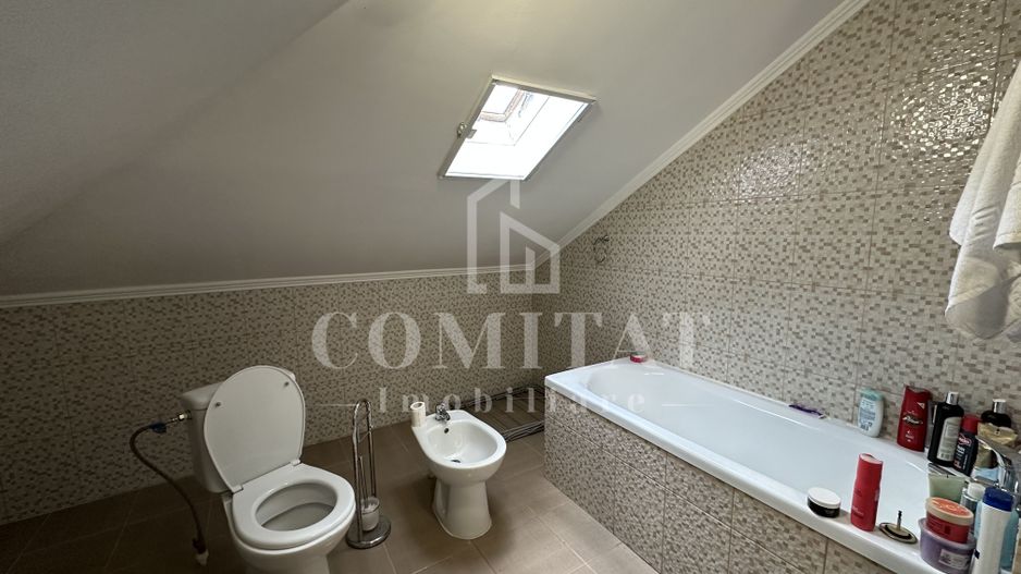 Casa cu 2 apartamente | Ultracentral | Zona Palatul Urania - Poză 10