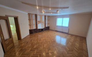 Casa de vanzare 1000 mp teren Cisnadie - Poză 4