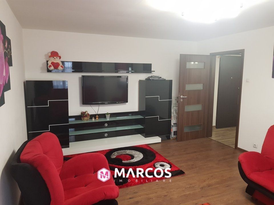 Apartament 2 camere decomandat, et.1, Central, ID 554 - Poză 1