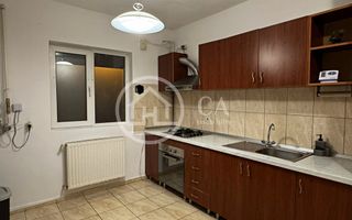 Casă de închiriat cu 4 camere în Cartierul Europa, Oradea - Poză 2