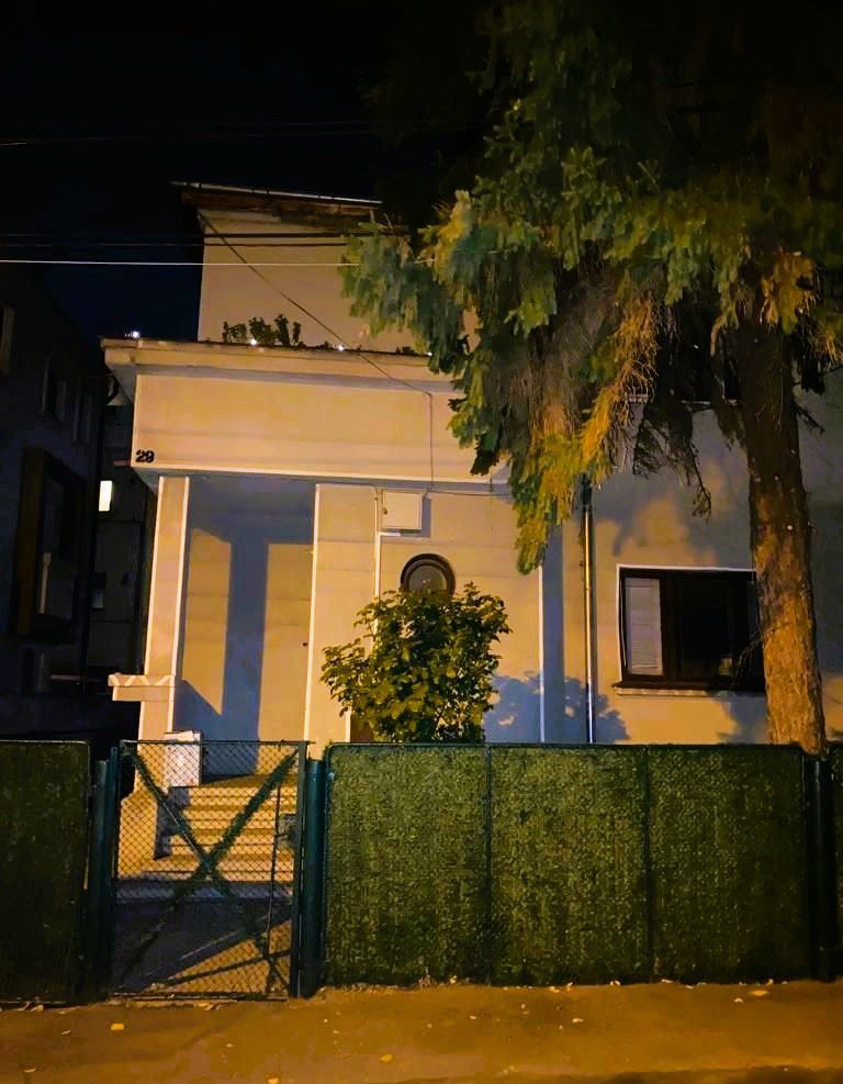 Cotroceni apartament 5 camere in vila - Poză 1