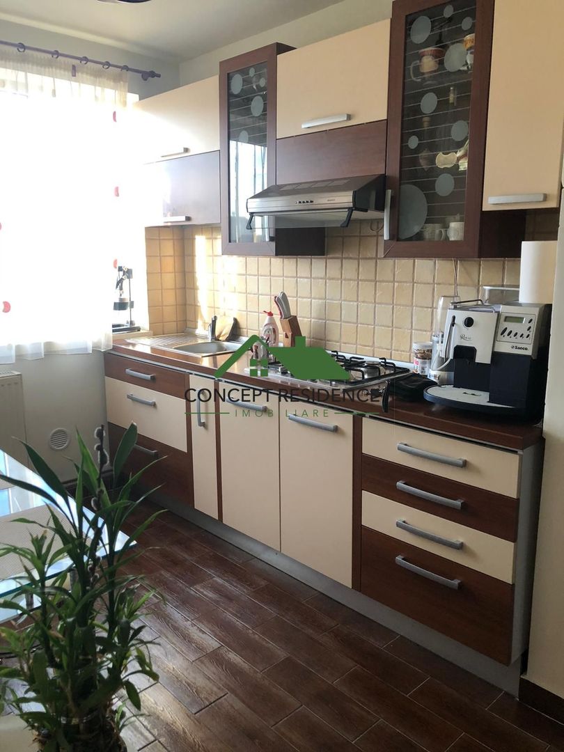 Vand apartament 2 camere-zona Pressco - Poză 4