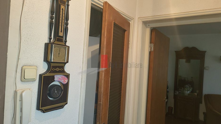 Apartament 3 camere transformat in 2 camere Titan - Poză 13
