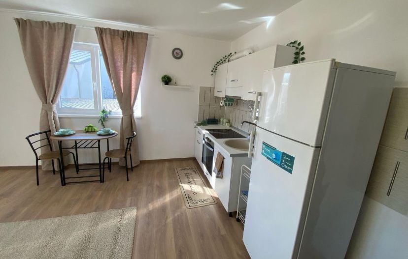 De inchiriat garsoniera , Aparatorii Patriei sector4 - Poză 3