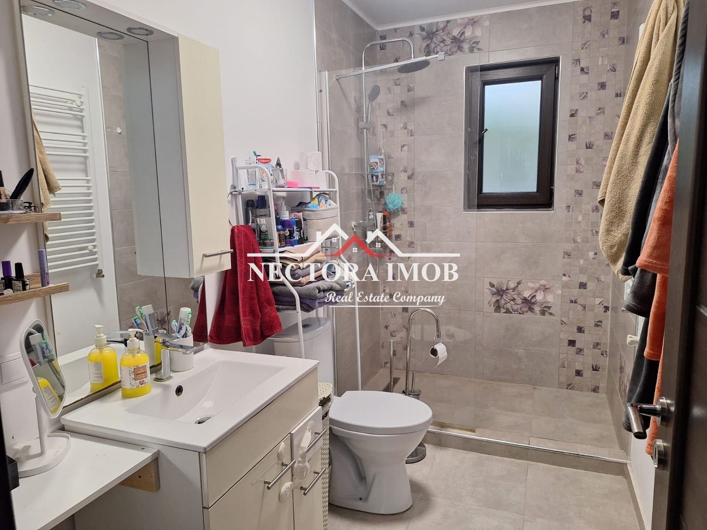 NECTORA IMOB-Casa moderna 118 mp utili + 800 mp teren Cartier Balcescu - Poză 13