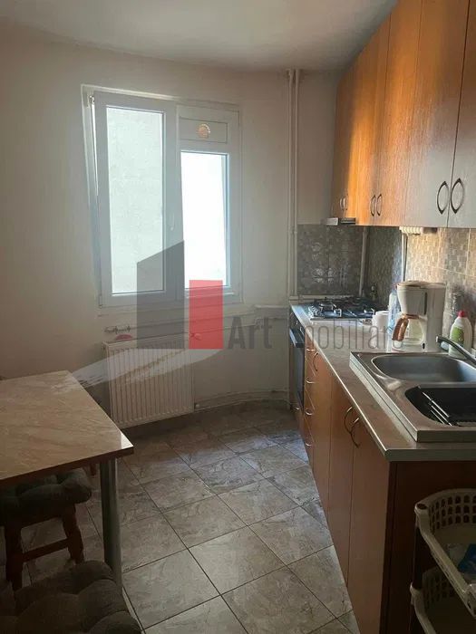 Apartament 2 camere, decomandat, Barajul Sadului, 5 minute față de stația Titan - Poză 5