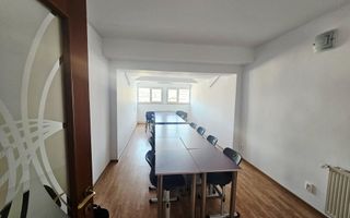 Vilă de închiriat Tineretului – Clădire pentru birouri, activități educaționale - Poză 11