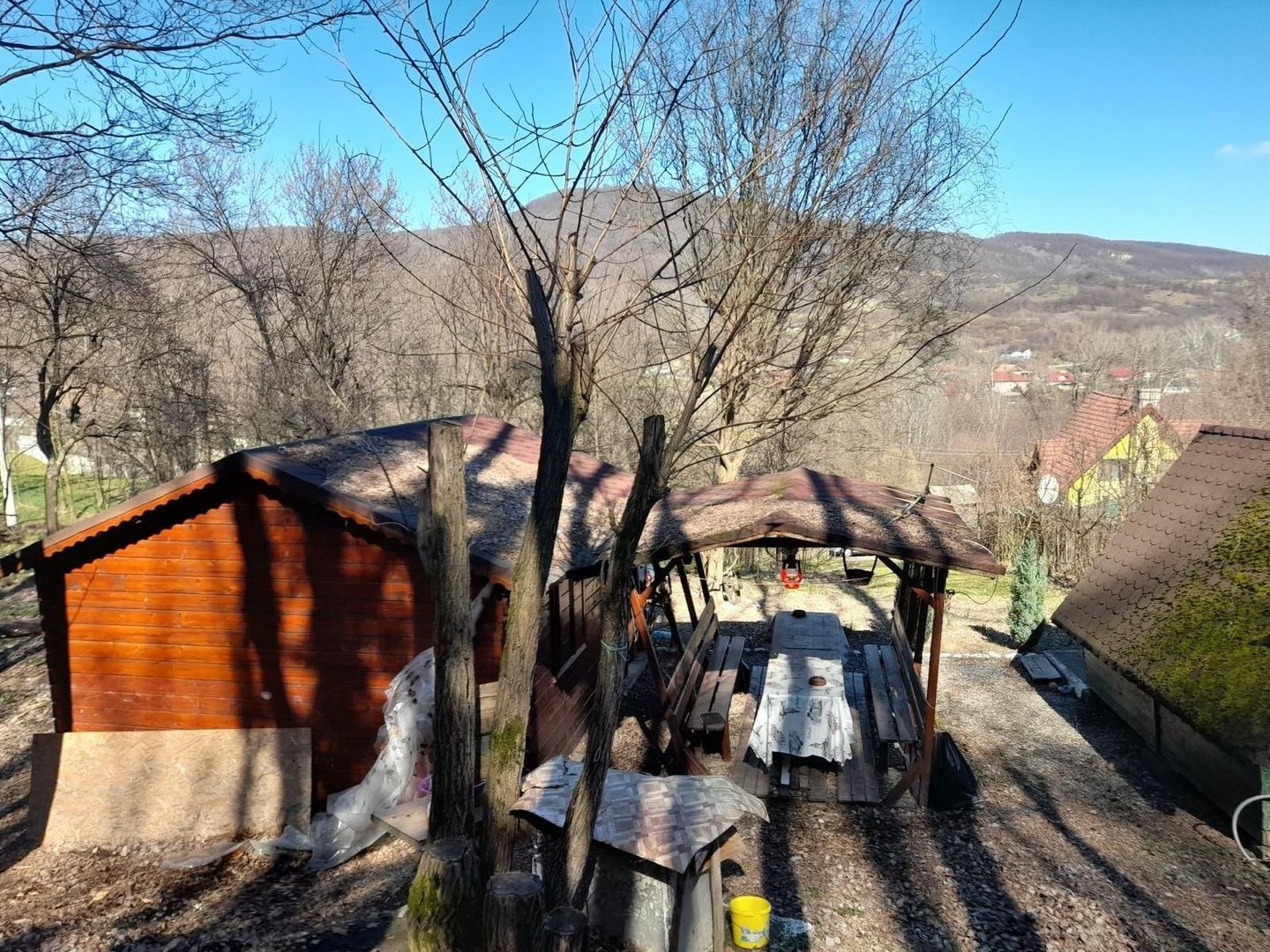 Spre vanzare cabana+ teren intravilan 1050mp-zona Pausesti Maglasi - Poză 6