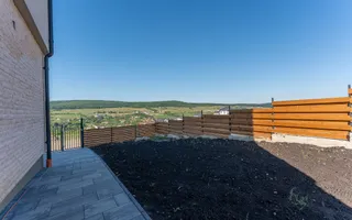 Duplex Premium de vânzare | La intrare în Chinteni - Poză 33