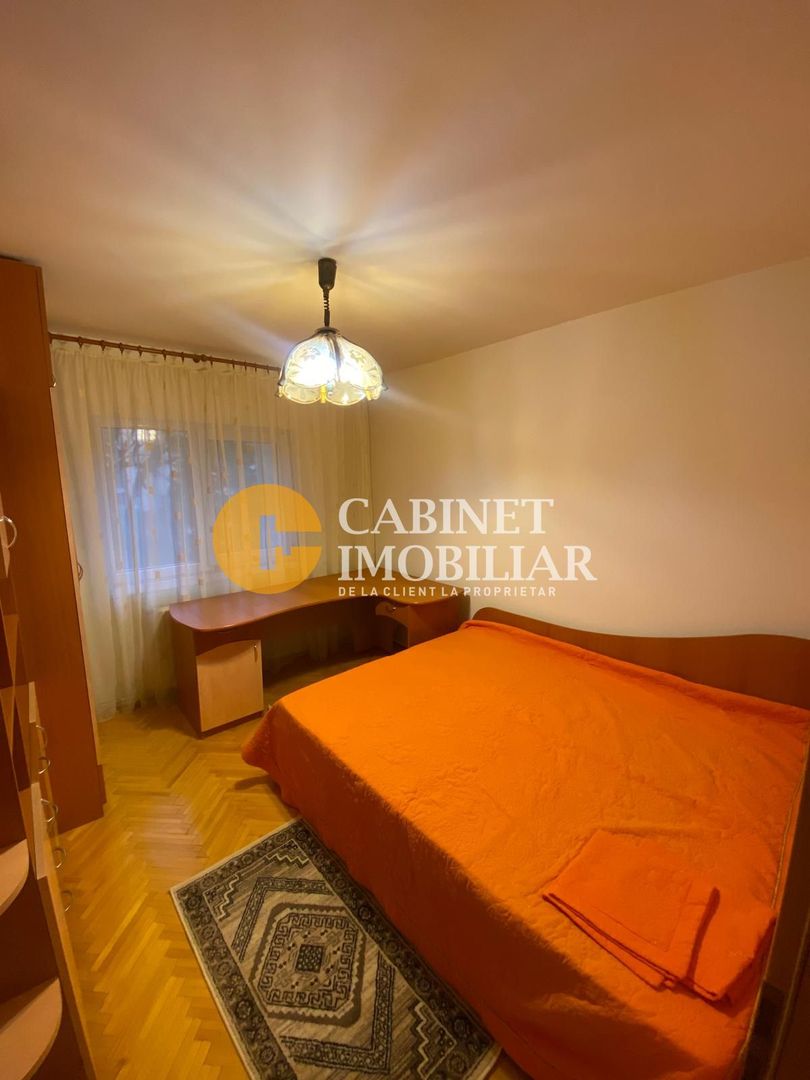 GARĂ - 3 CAMERE DECOMANDAT - ETAJ 1 - Bloc Tip Vilă - Poză 5