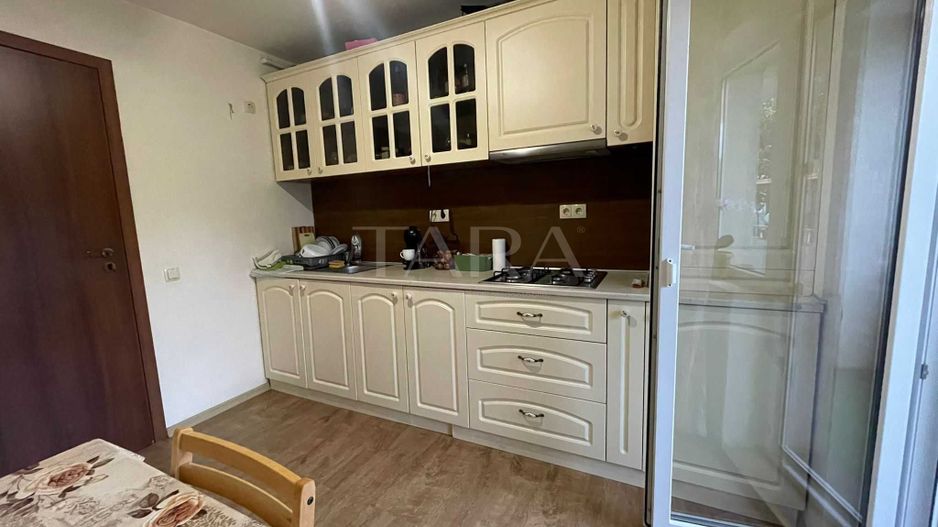 Vanzare apartament decomandat cu 1 camera in Apahida - Poză 2