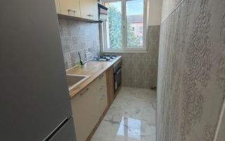 3 camere, zona Sala Olimpia - stadion Dan Paltinisan -Complex Studentesc - Poză 8