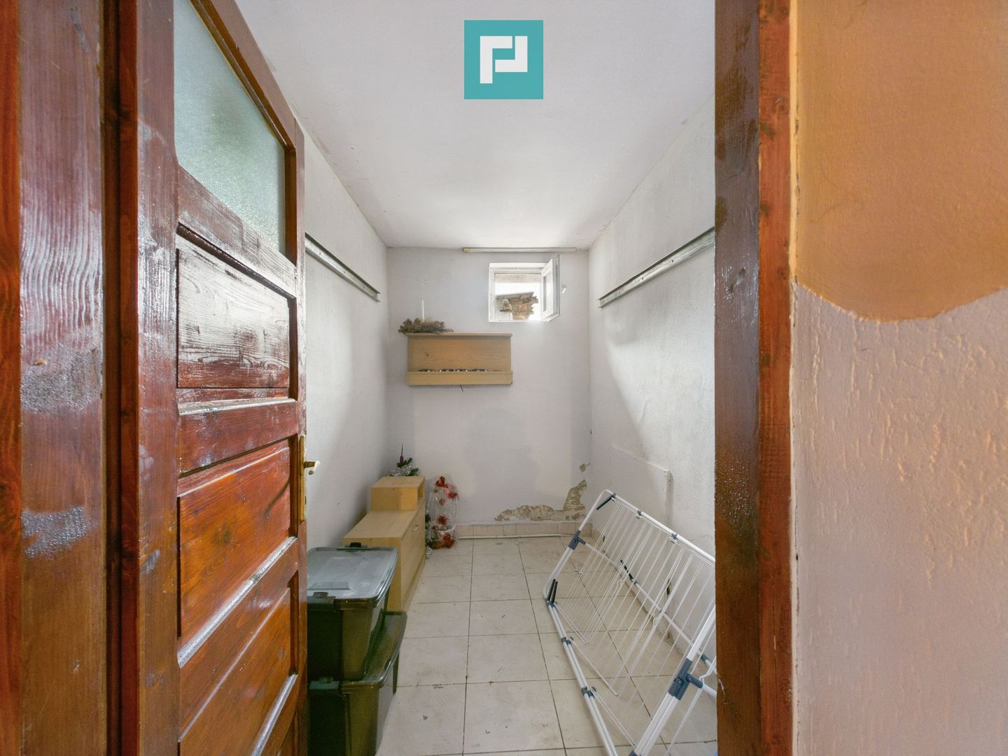 Casă cu 4 camere în Chișineu Criș - Poză 10