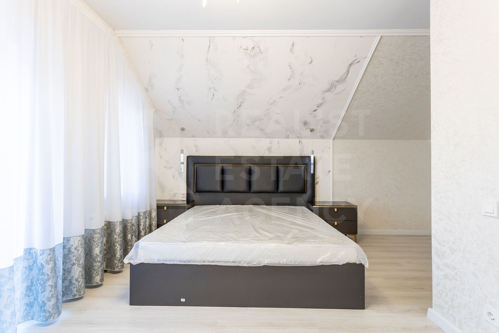 Vânzare casă,  4 camere, strada Alexandru Marinescu, Buiucani - Poză 7