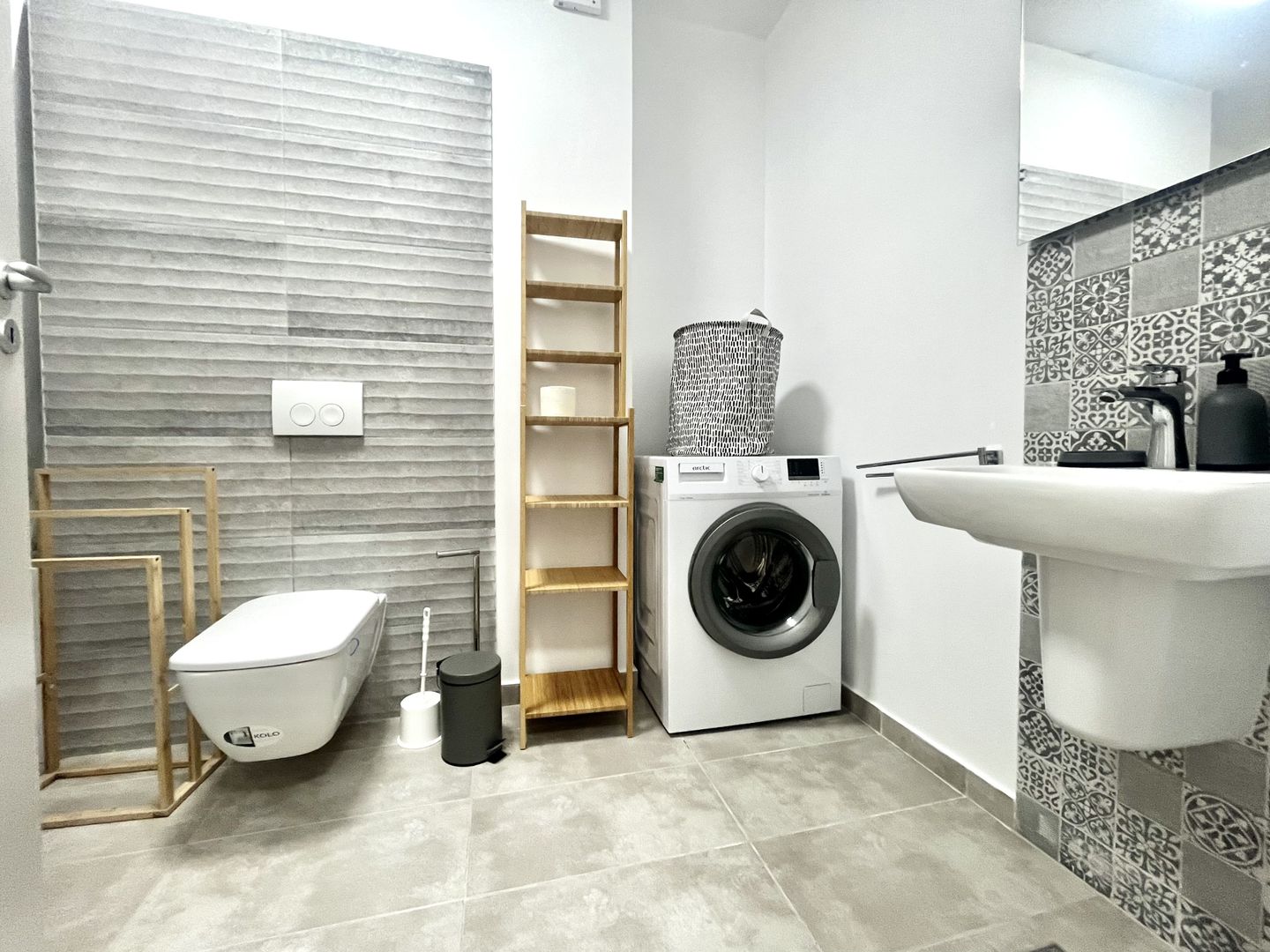 Apartament 2 camere, vibrant si primitor, cu parcare, in XCITY-TOWER - Poză 14