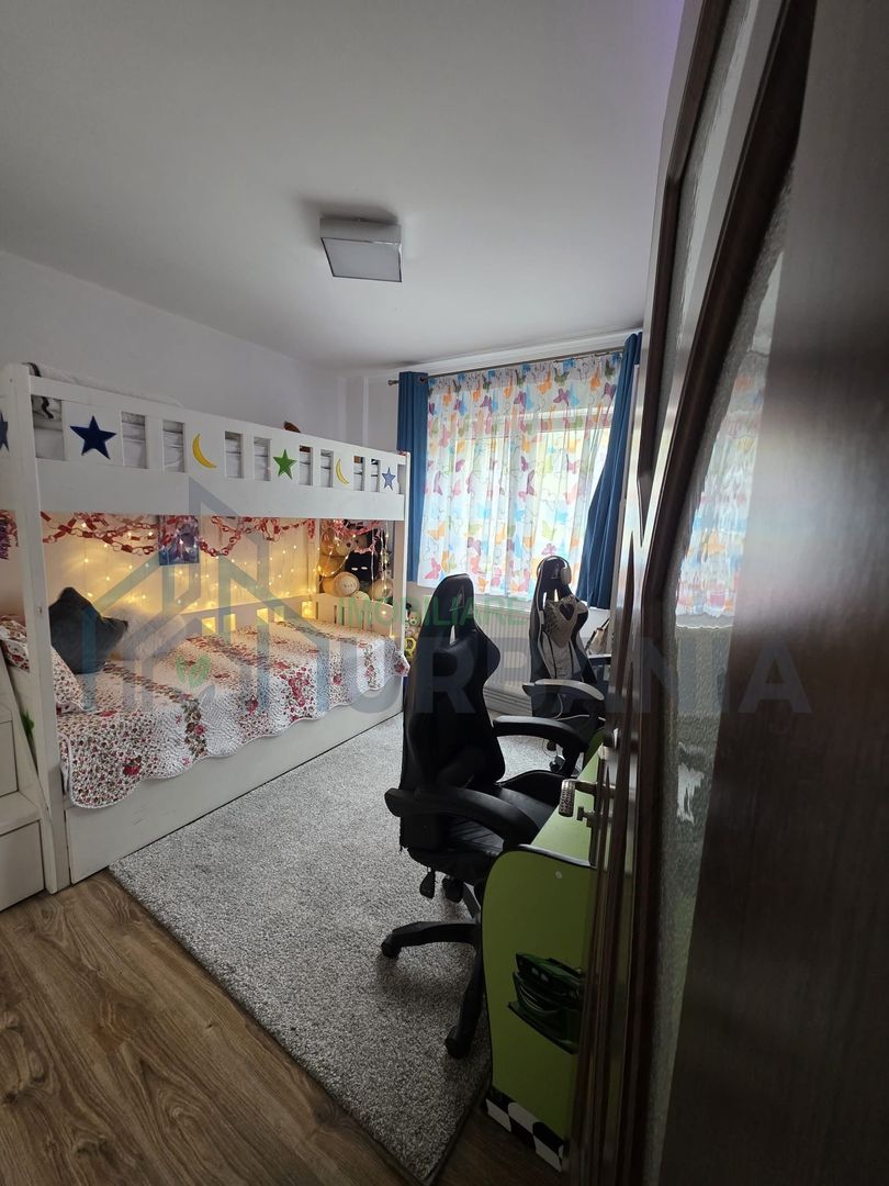 Apartament 2 camere, semidecomandat, etaj 1/4, zona Pacurari - Alpha Bank, Iasi - Poză 3