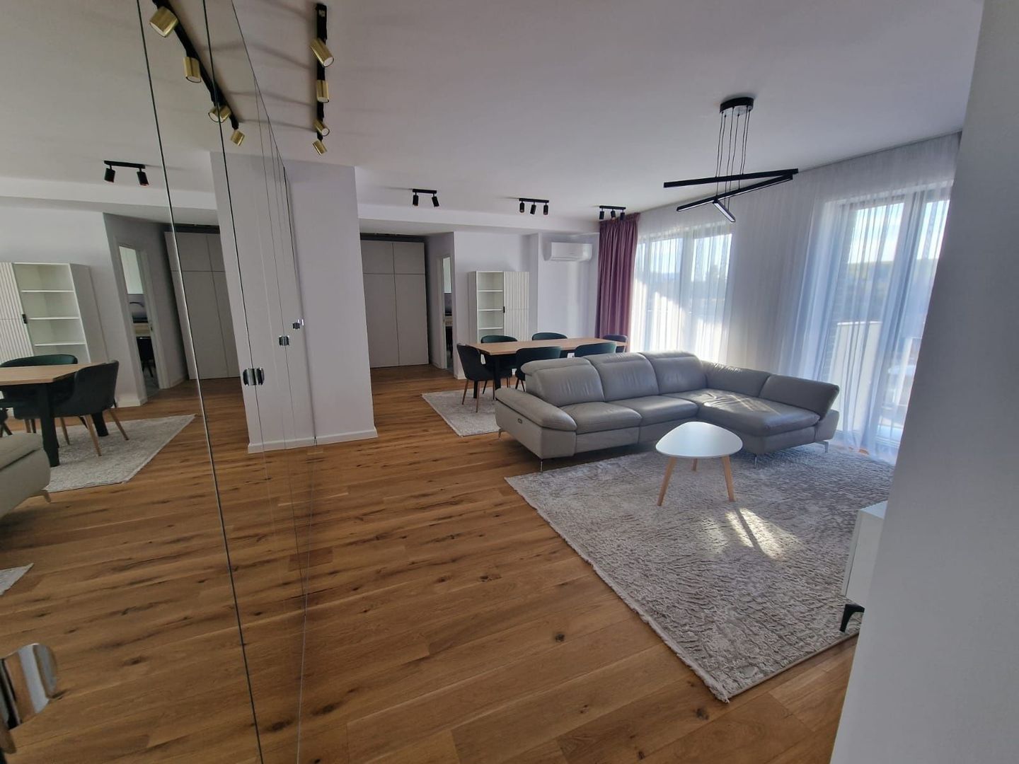 Inchiriere  Apartament 3 camere Petrom City/Straulesti - Poză 1
