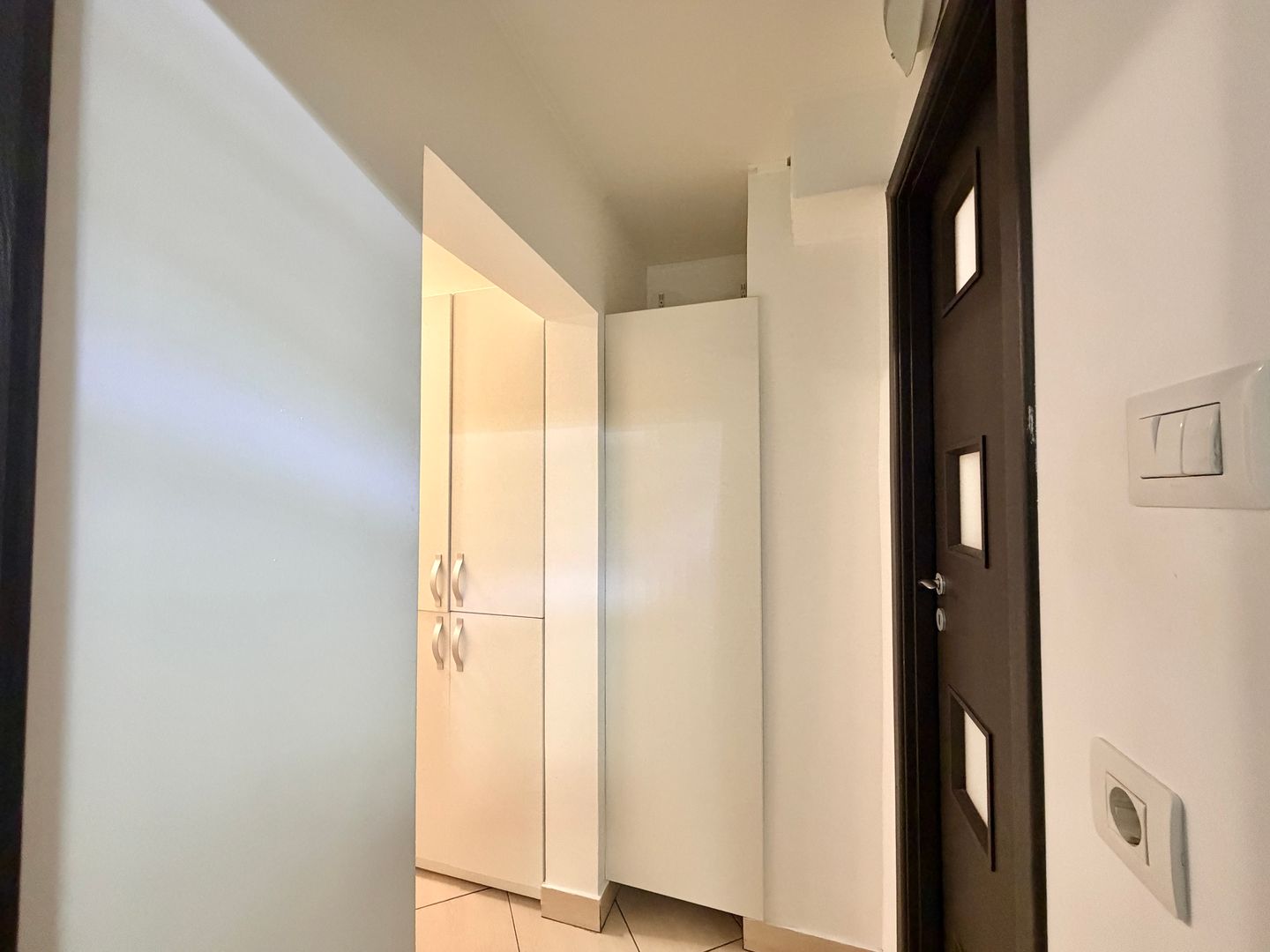 Apartament 2 camere de închiriat – Ghencea, capătul tramvaiului 41 - Poză 9