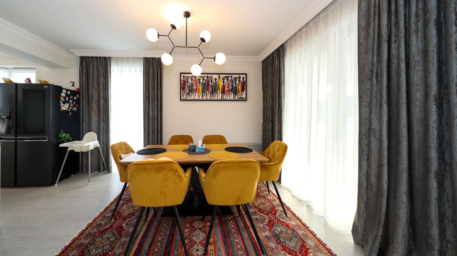 Casă ideală pentru familie în Brașov, Bunloc – spațioasă, luminoasă, priveliște - Poză 15