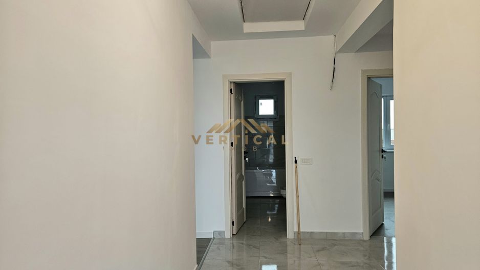 Casa pe un singur nivel cu 3 camere - com Berceni - Poză 2