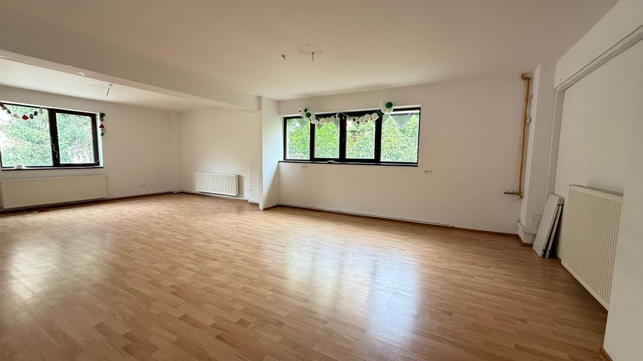 DE ÎNCHIRIAT VILĂ CĂMIN DE BĂTRÂN I AFTERSCHOOL I GARAJ+CURTE I ZONA CENTRALĂ - Poză 20