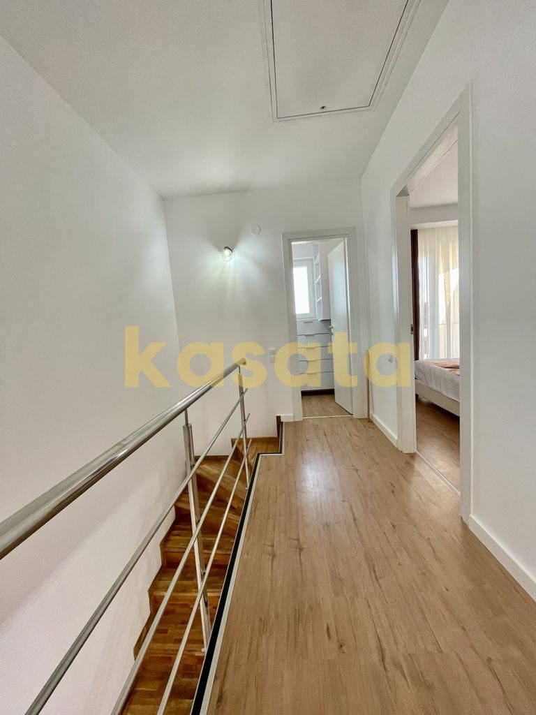 Vila NC I Cosmopolis I 85 mp I mobilat si utilat I 2 bai I dresing - Poză 9