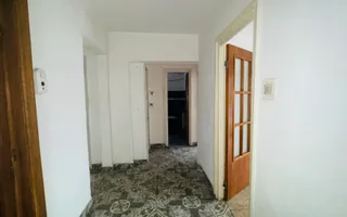 APARTAMENT 3 CAMERE ETAJ 3 CENTRU CAMPULUNG - Poză 16