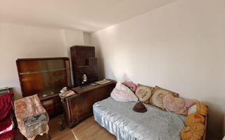 Casa si teren de vanzare Comanesti - Poză 8