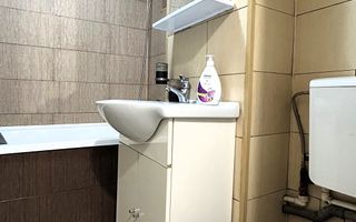 2 camere I Mega Mall I et 1 I bloc reabilitat I mobilat si utilat - Poză 13