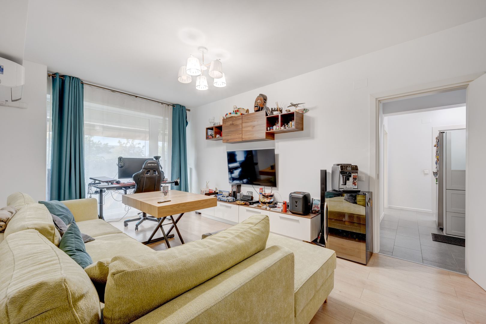 Atria Urban Restort, 4 camere cu Gradina si loc de parcare - Poză 12