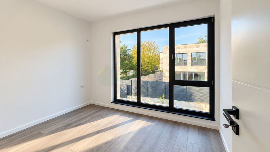 Vilă cu 6 camere, teren 500 mp, Tunari-zona Primariei - Poză 13