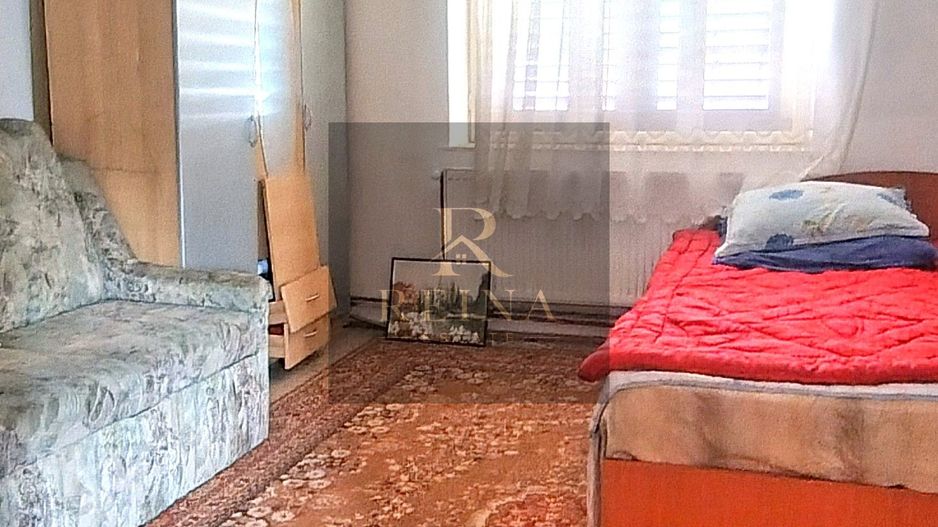 Casă cu teren 800 mp la 25 km de Sibiu – 3 camere - Poză 4