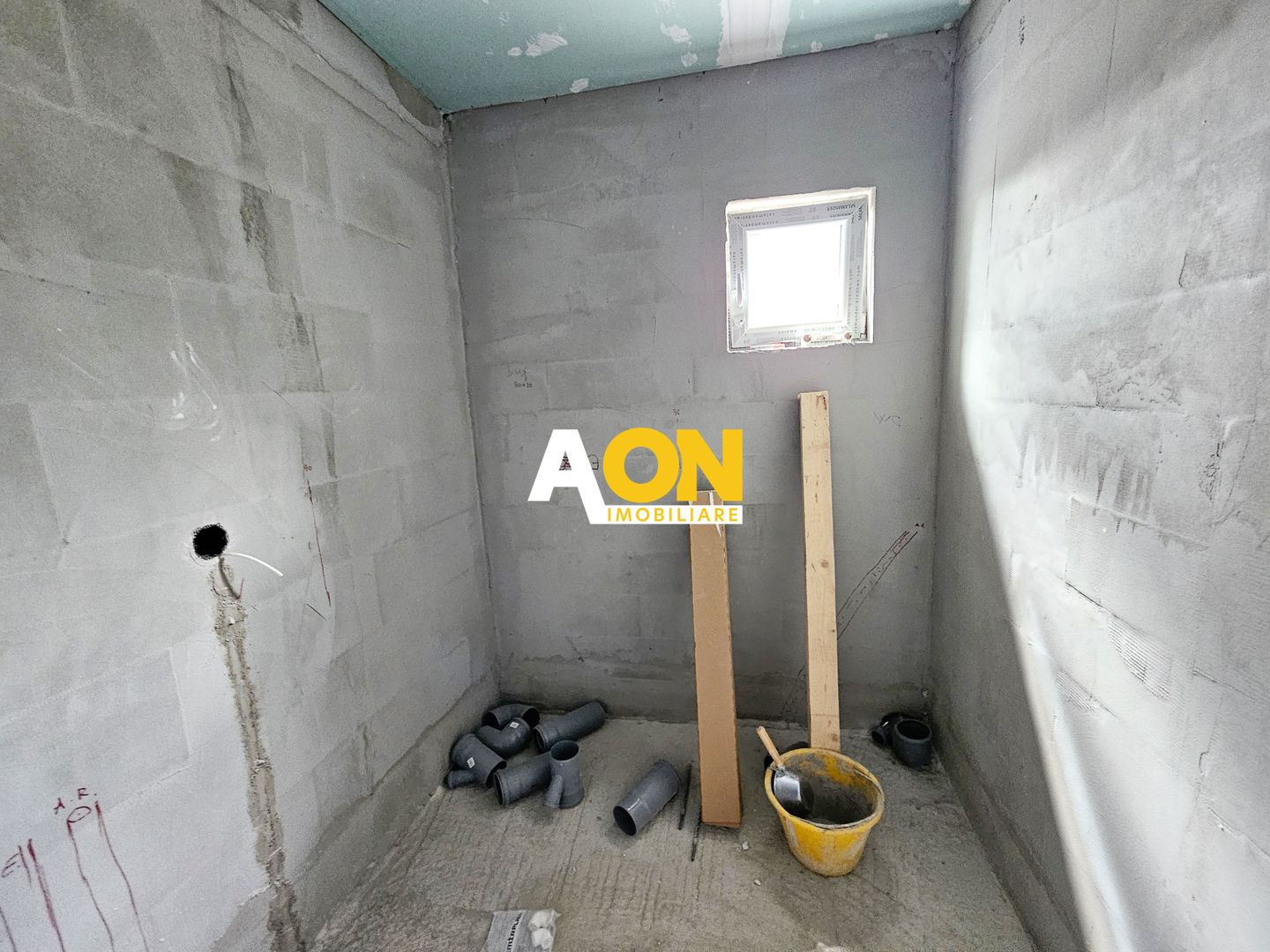 Casa 12 camere, pretabila ca pensiune sau pentru apartamentare - Poză 4